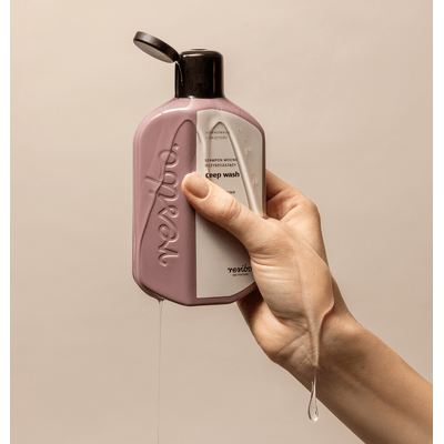 Deep Wash - szampon mocno oczyszczający Resibo Deep Wash - szampon mocno oczyszczający Resibo