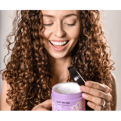 Krem do loków do stylizacji włosów kręconych z ekstraktem z lnu i owsa Twisty   Twisty